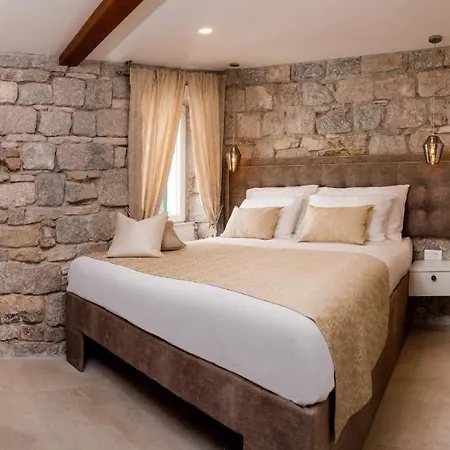 Heritage Jupiter Rooms **** Alojamento de Acomodação e Pequeno-almoço